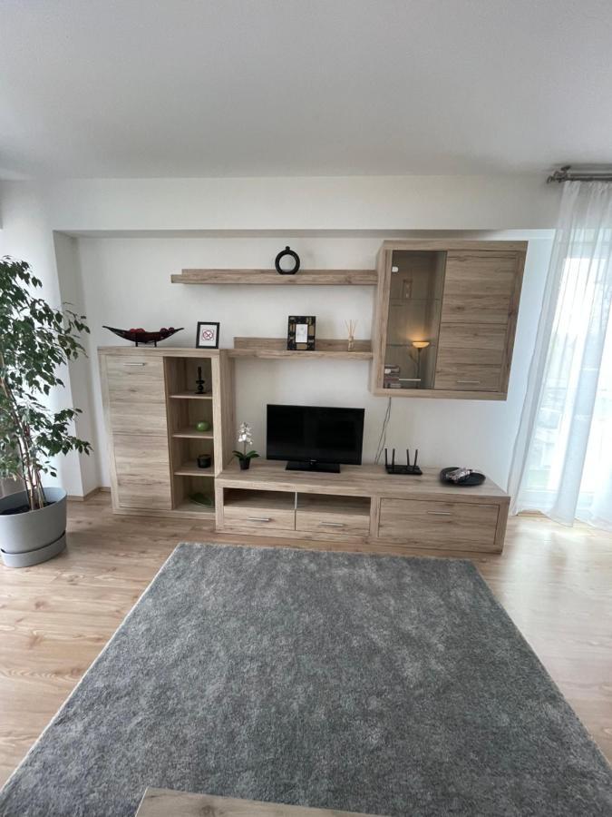 Relaxing Bucharest Airport Residences & Therme-Self Check-In Otopeni Eksteriør billede