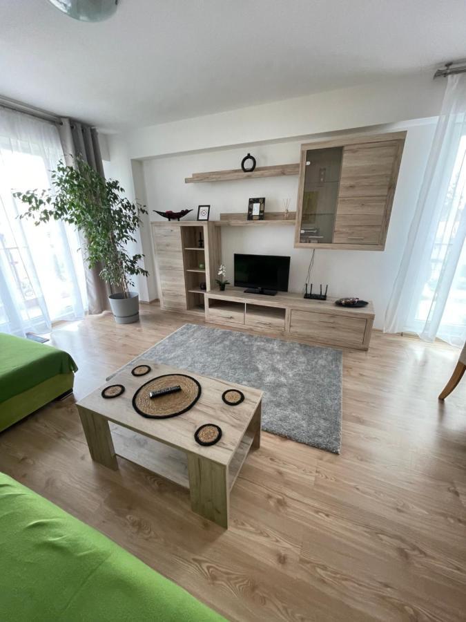 Relaxing Bucharest Airport Residences & Therme-Self Check-In Otopeni Eksteriør billede
