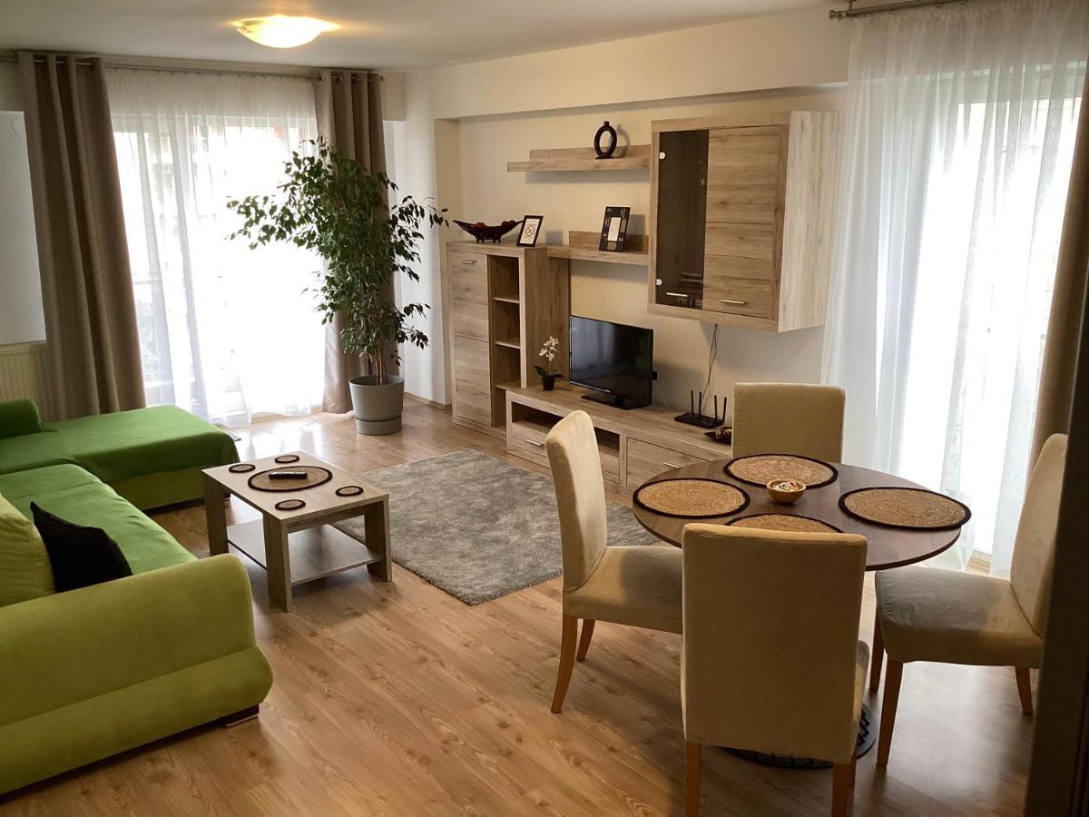 Relaxing Bucharest Airport Residences & Therme-Self Check-In Otopeni Eksteriør billede