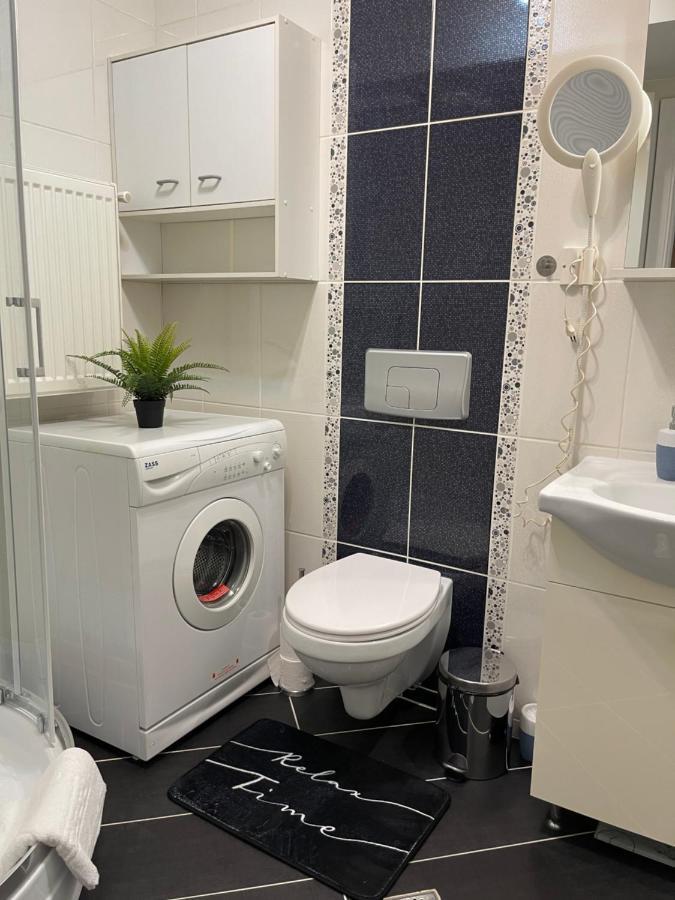 Relaxing Bucharest Airport Residences & Therme-Self Check-In Otopeni Eksteriør billede