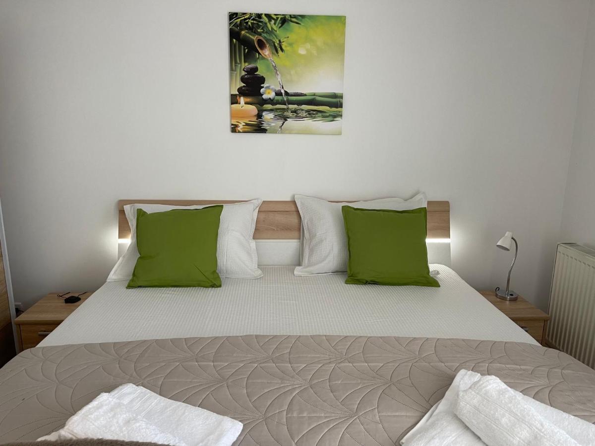 Relaxing Bucharest Airport Residences & Therme-Self Check-In Otopeni Eksteriør billede