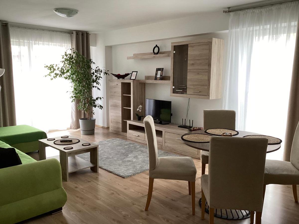 Relaxing Bucharest Airport Residences & Therme-Self Check-In Otopeni Eksteriør billede
